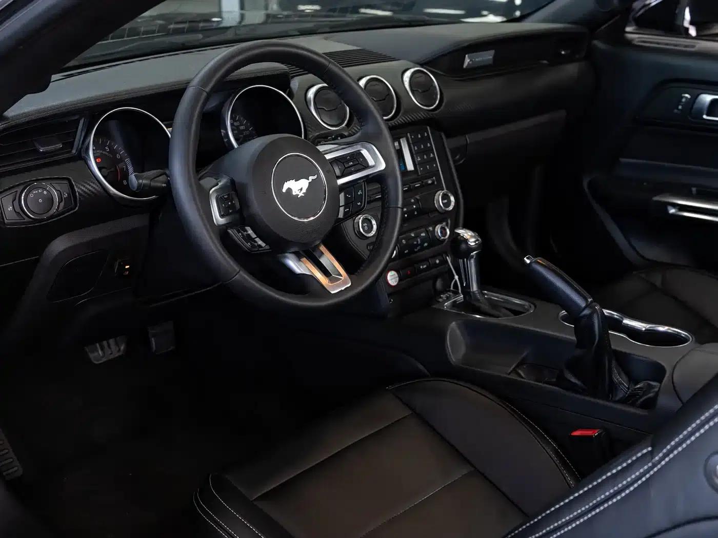 2018 Mustang 2.3L EcoBoost — миниатюра 4