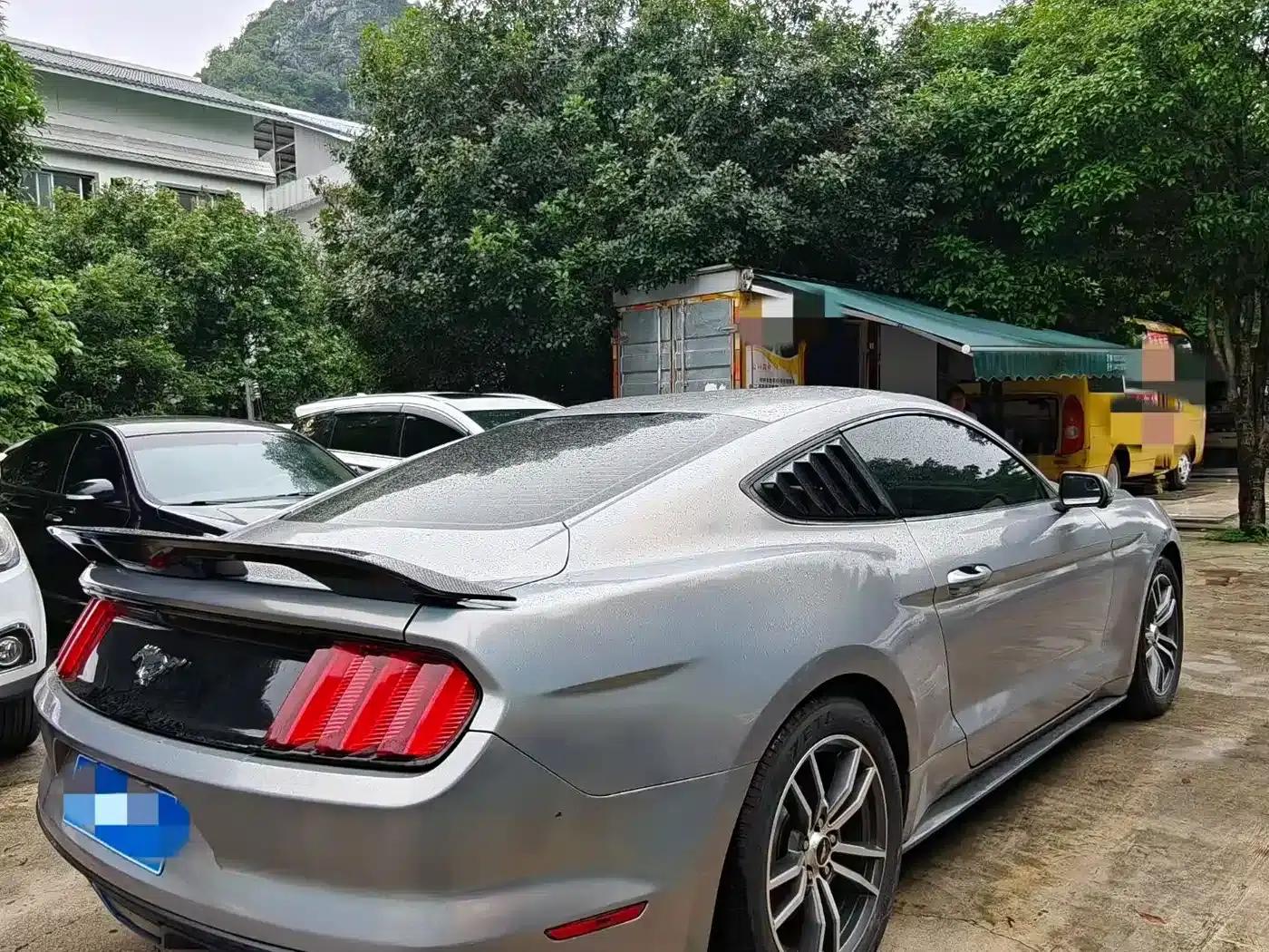 2017 Mustang 2.3T Performance Edition — миниатюра 5