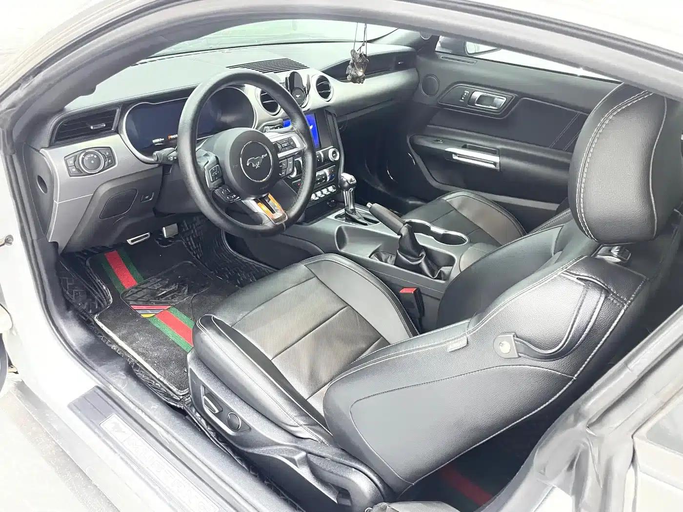 2019 Mustang 2.3L EcoBoost — миниатюра 4