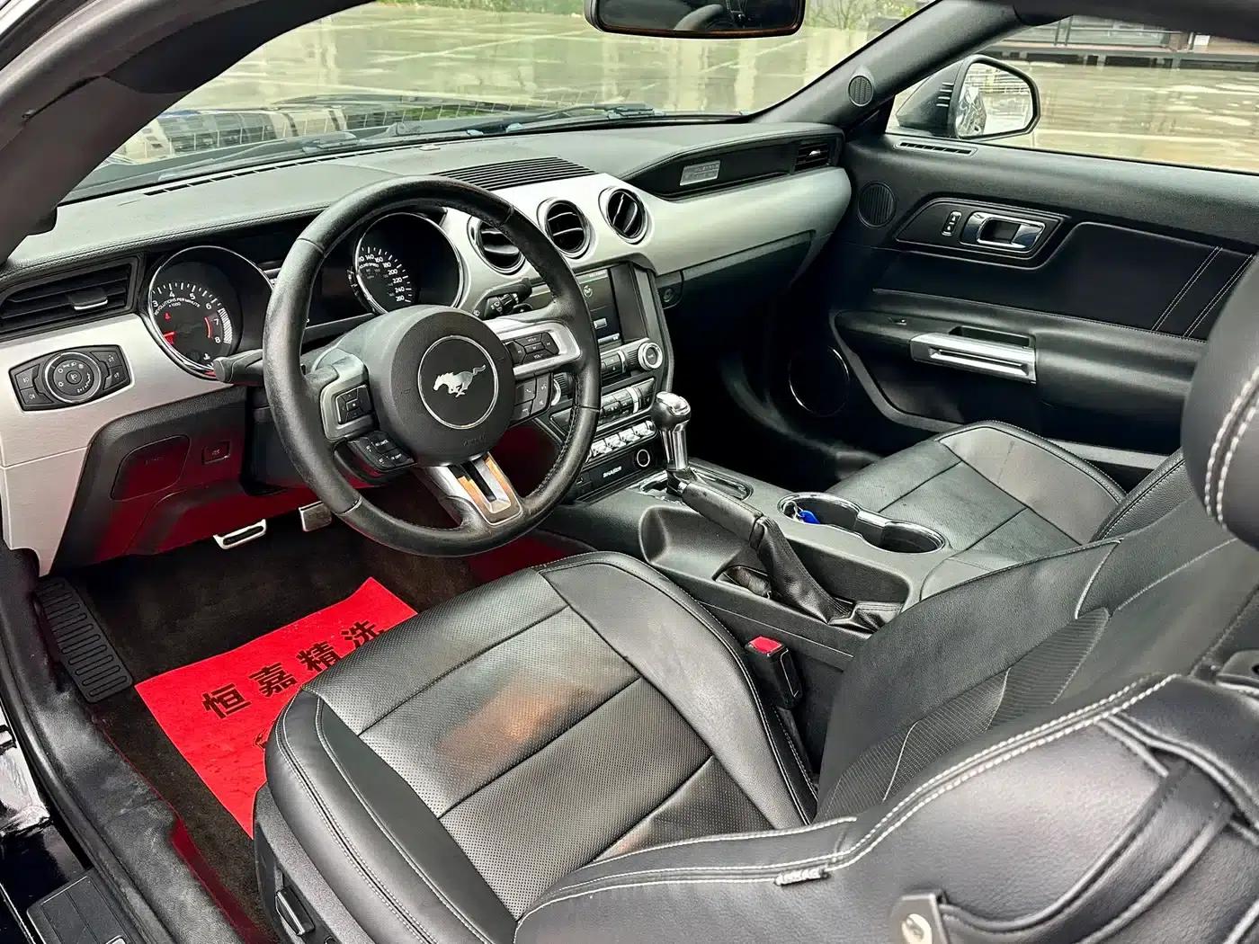 2016 Mustang 2.3T Performance Edition — миниатюра 4