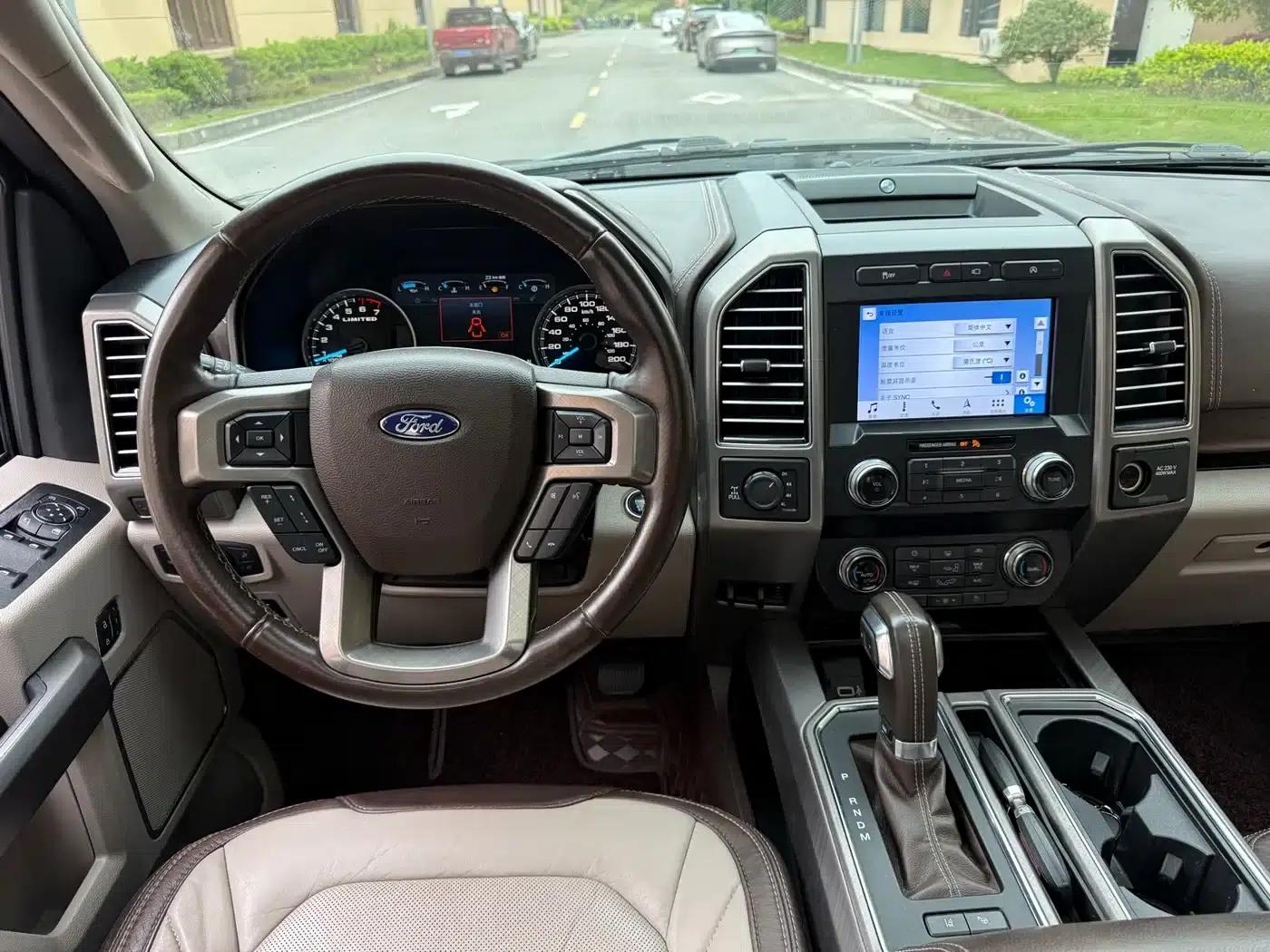 Ford F-150 Raptor 2019 3.5T LTD — миниатюра 6