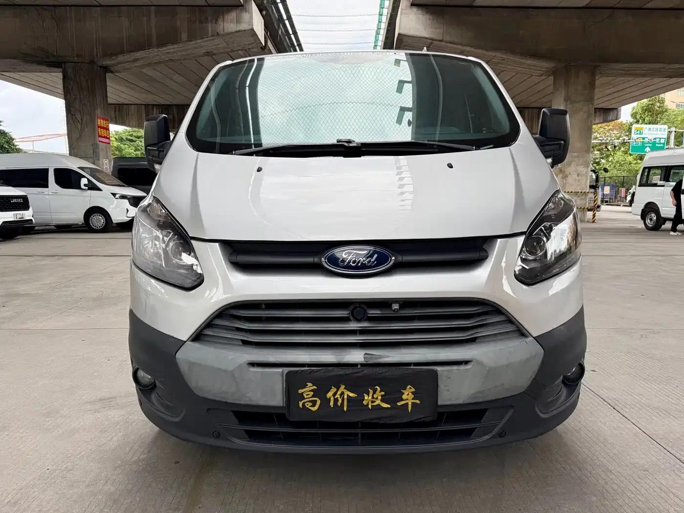 Ford Transit 2019 2.0T Diesel Multi-functional Commercial Vehicle, Short Wheelbase, Low Roof, 6 Seats, China VI Emission Standard — миниатюра 2