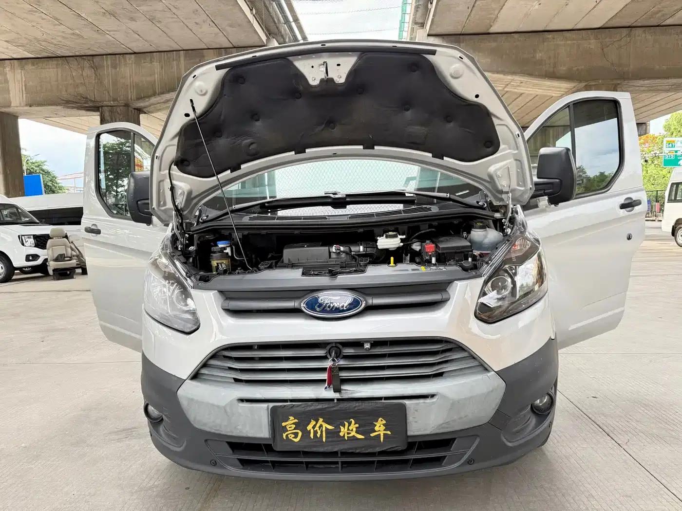 Ford Transit 2019 2.0T Diesel Multi-functional Commercial Vehicle, Short Wheelbase, Low Roof, 6 Seats, China VI Emission Standard — миниатюра 21