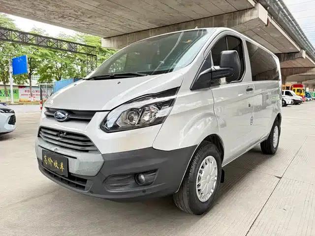 Ford Transit 2019 2.0T Diesel Multi-functional Commercial Vehicle, Short Wheelbase, Low Roof, 6 Seats, China VI Emission Standard