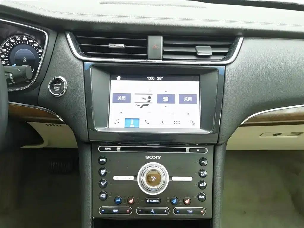 Taurus 2015 EcoBoost 325 V6 Flagship — миниатюра 12