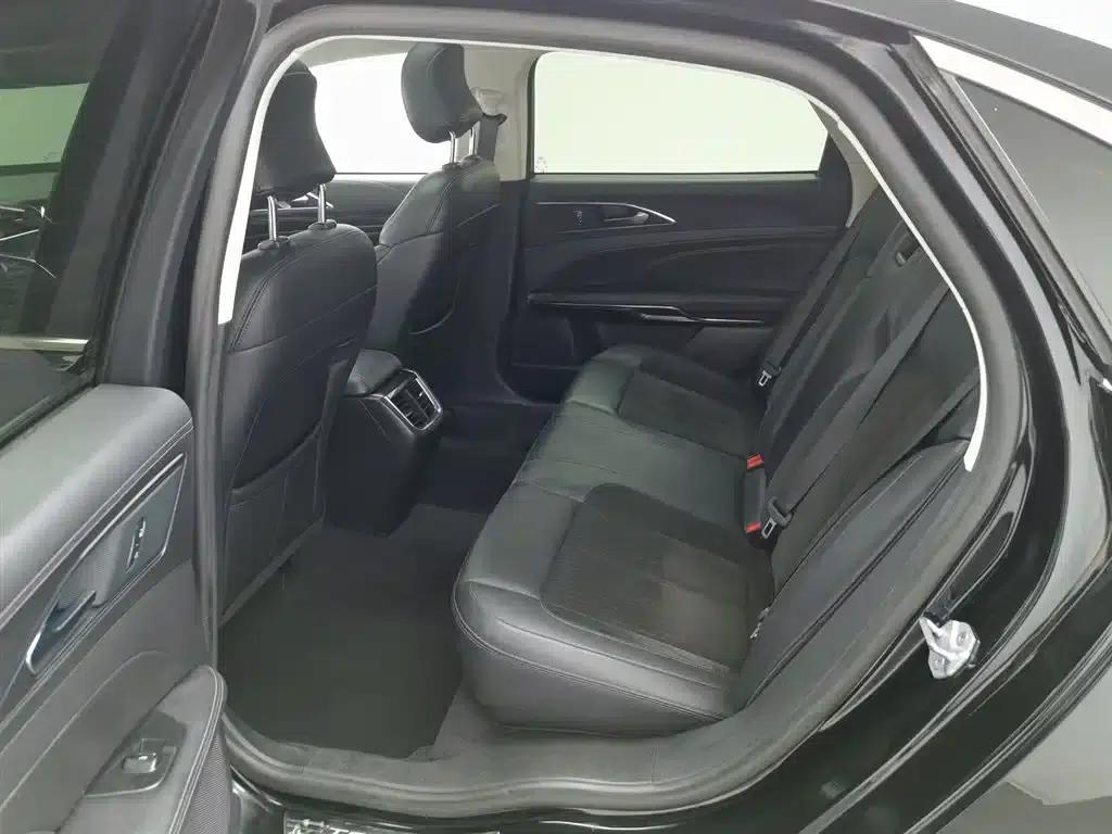2019 Taurus EcoBoost 245 Enjoy Edition — миниатюра 15