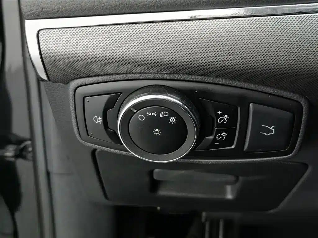 2019 Taurus EcoBoost 245 Enjoy Edition — миниатюра 21