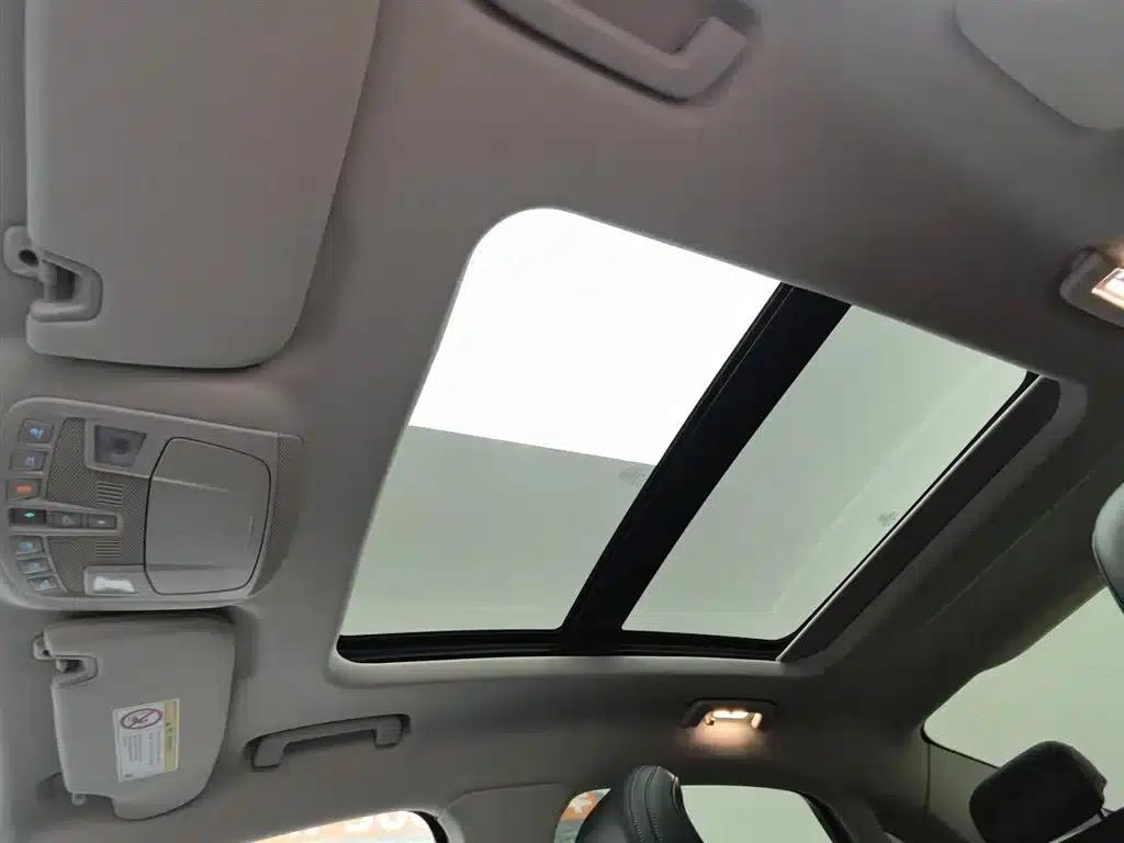 2016 Taurus EcoBoost 180 Luxury — миниатюра 14
