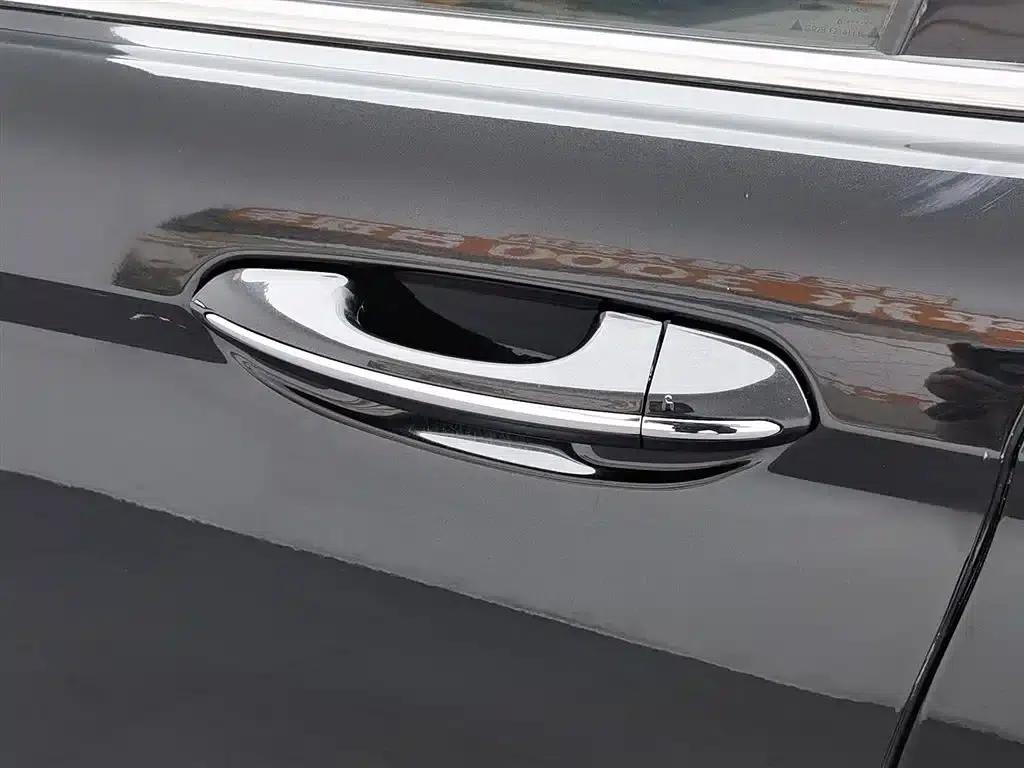 2016 Taurus EcoBoost 180 Luxury — миниатюра 18