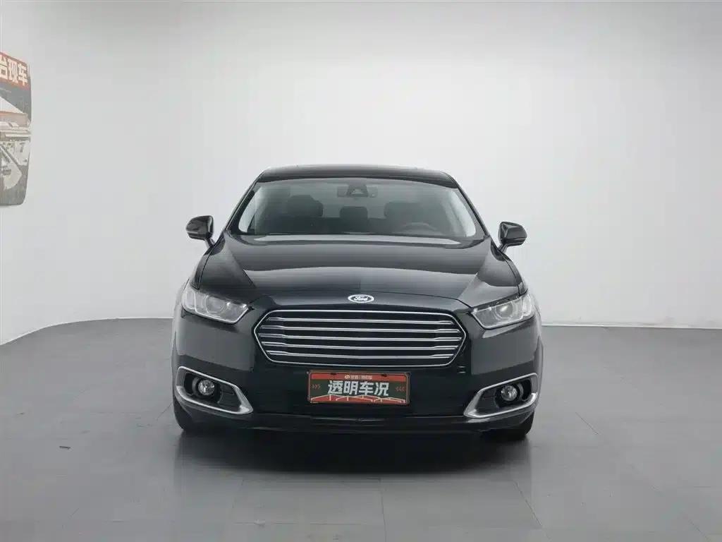 2016 Taurus EcoBoost 180 Luxury — миниатюра 3