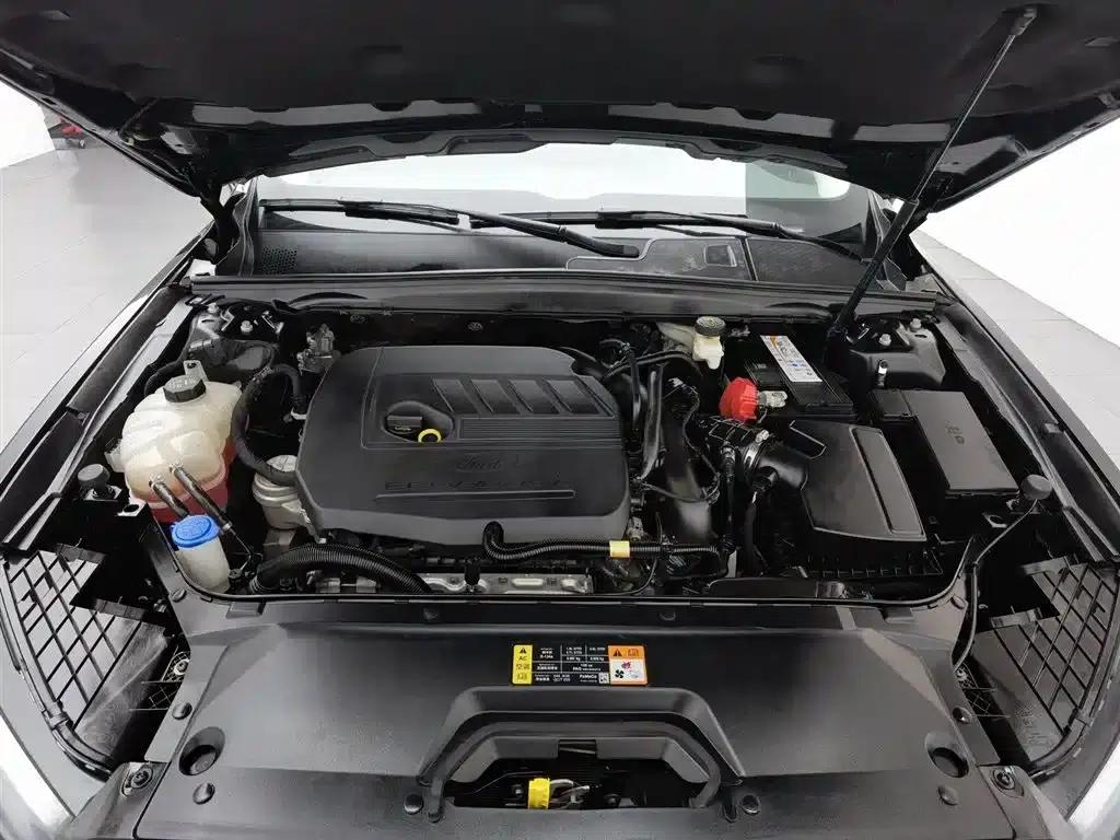 2016 Taurus EcoBoost 180 Luxury — миниатюра 6