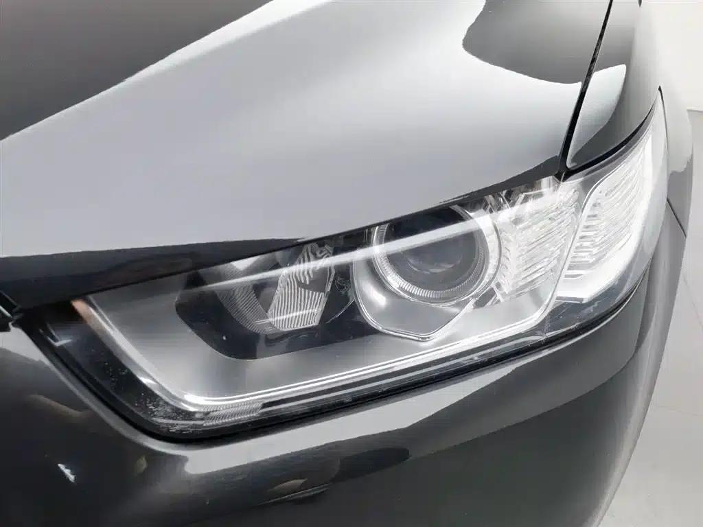 2016 Taurus EcoBoost 180 Luxury — миниатюра 7