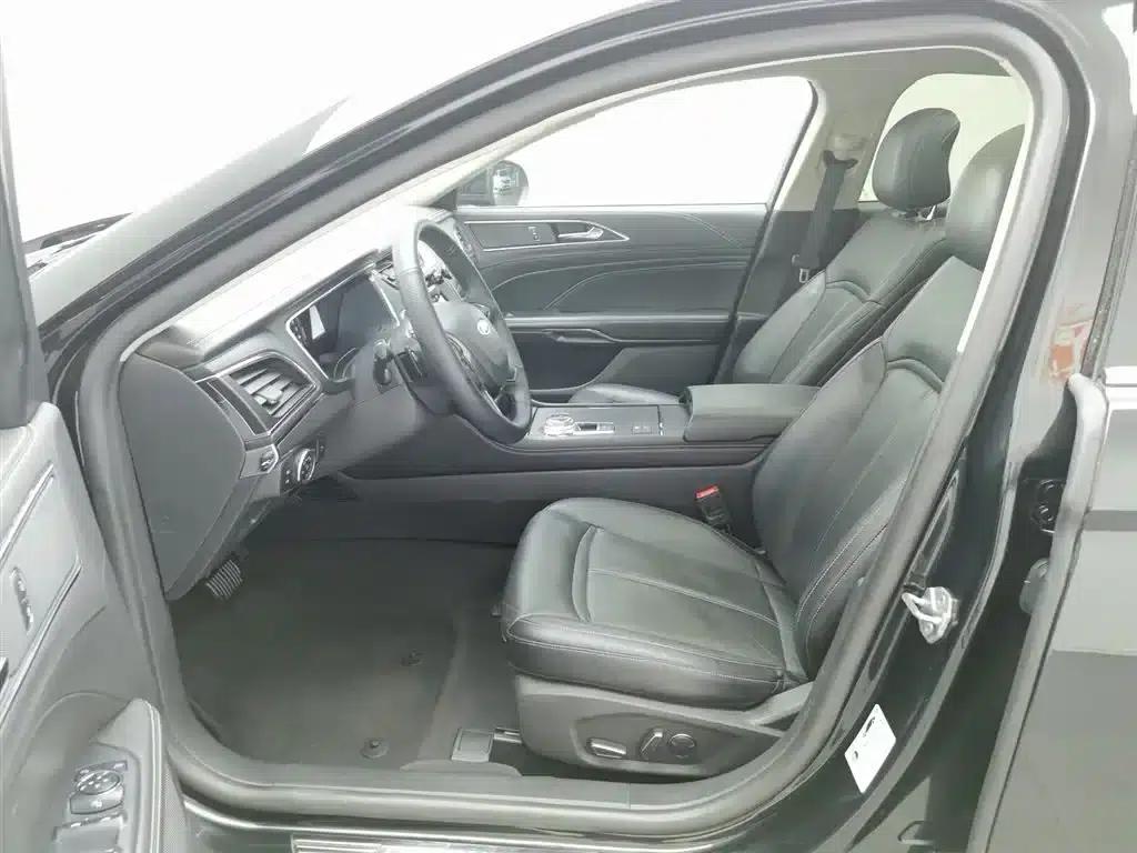 2016 Taurus EcoBoost 180 Luxury — миниатюра 10