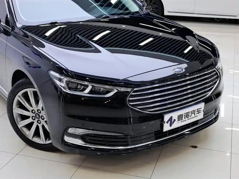 2019 Taurus EcoBoost 245 Premium Edition — миниатюра 11