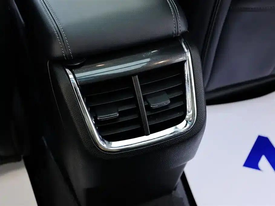 2019 Taurus EcoBoost 245 Premium Edition — миниатюра 34