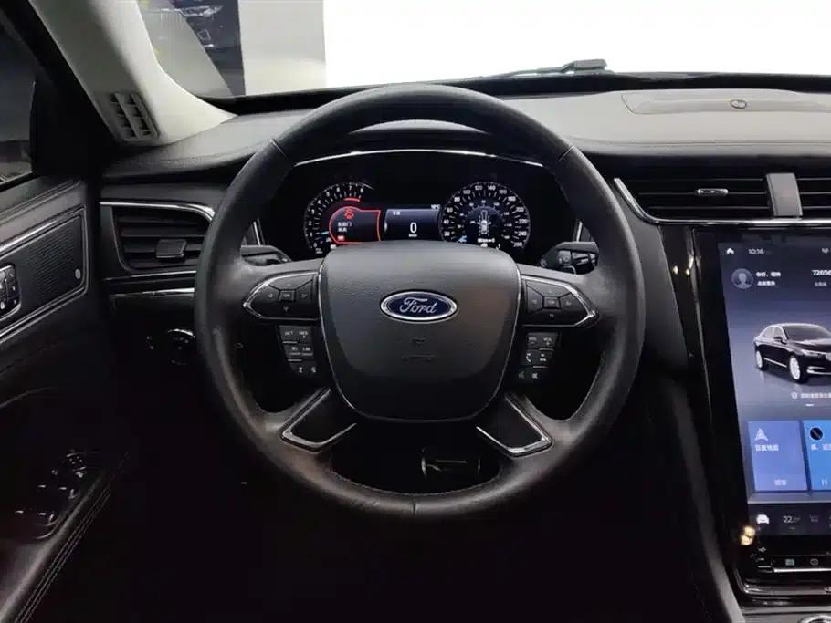 2019 Taurus EcoBoost 245 Premium Edition — миниатюра 15