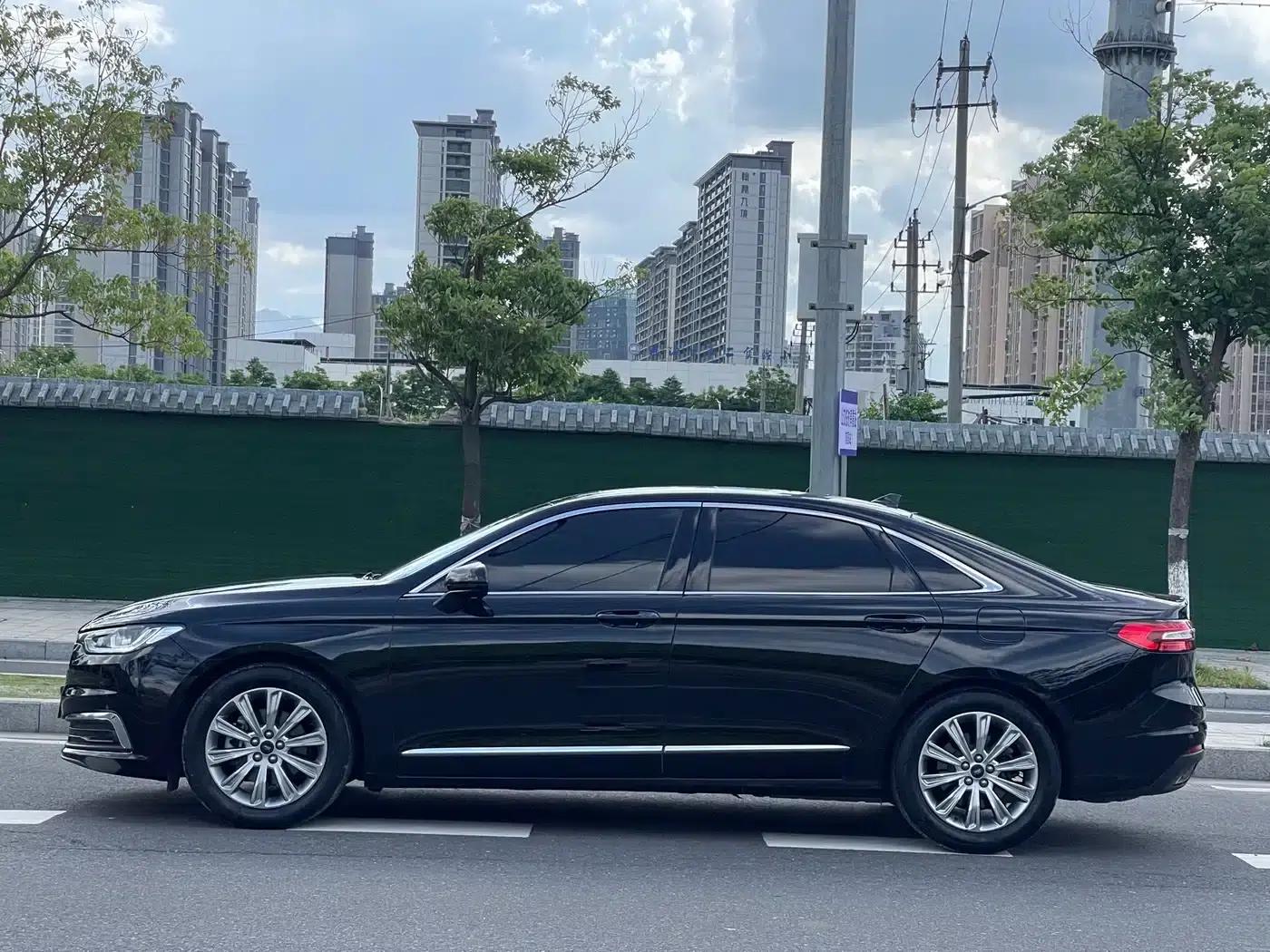 2019 Taurus EcoBoost 245 Enjoy Edition — миниатюра 15