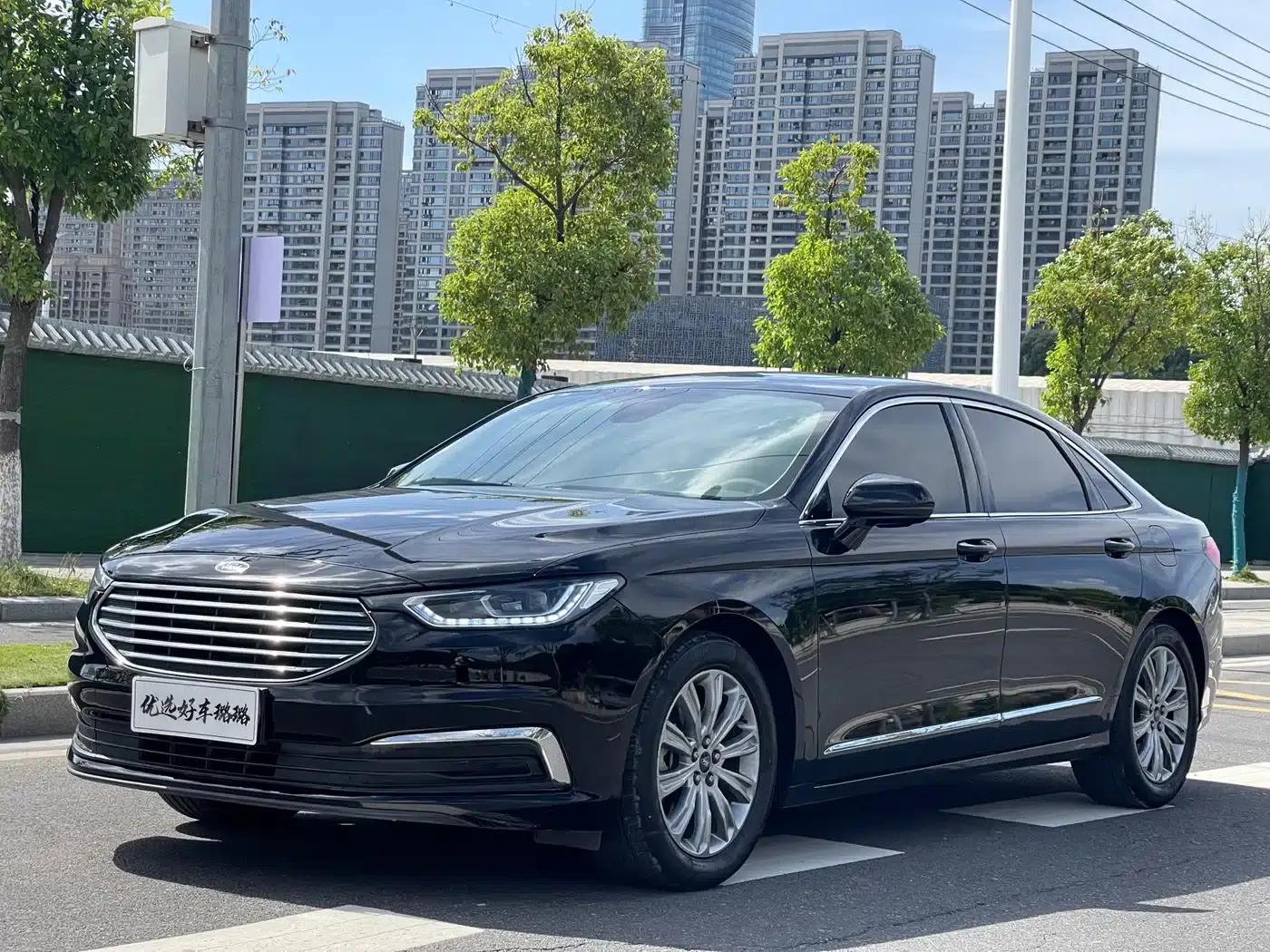 2019 Taurus EcoBoost 245 Enjoy Edition — миниатюра 3