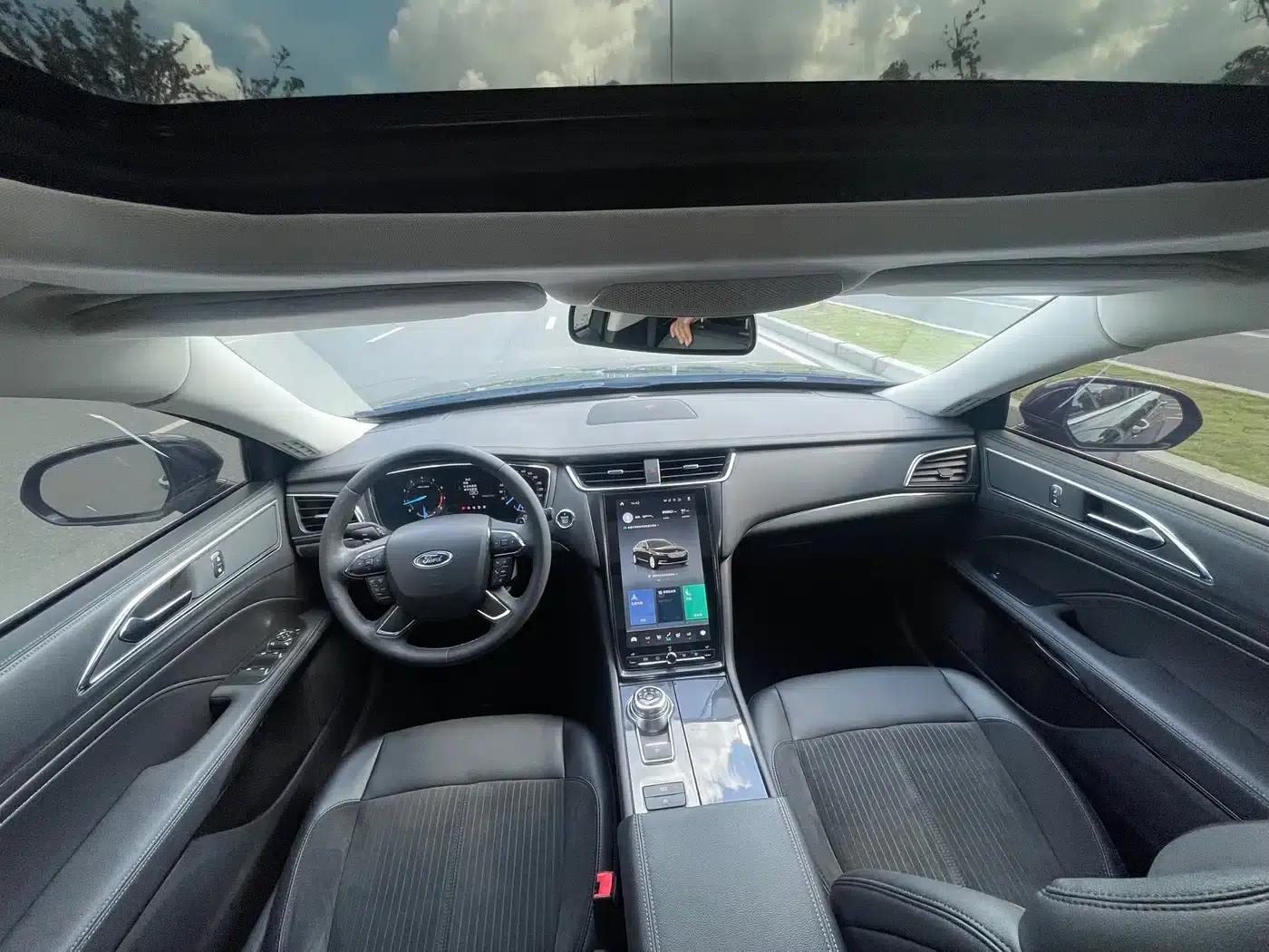 2019 Taurus EcoBoost 245 Enjoy Edition — миниатюра 10