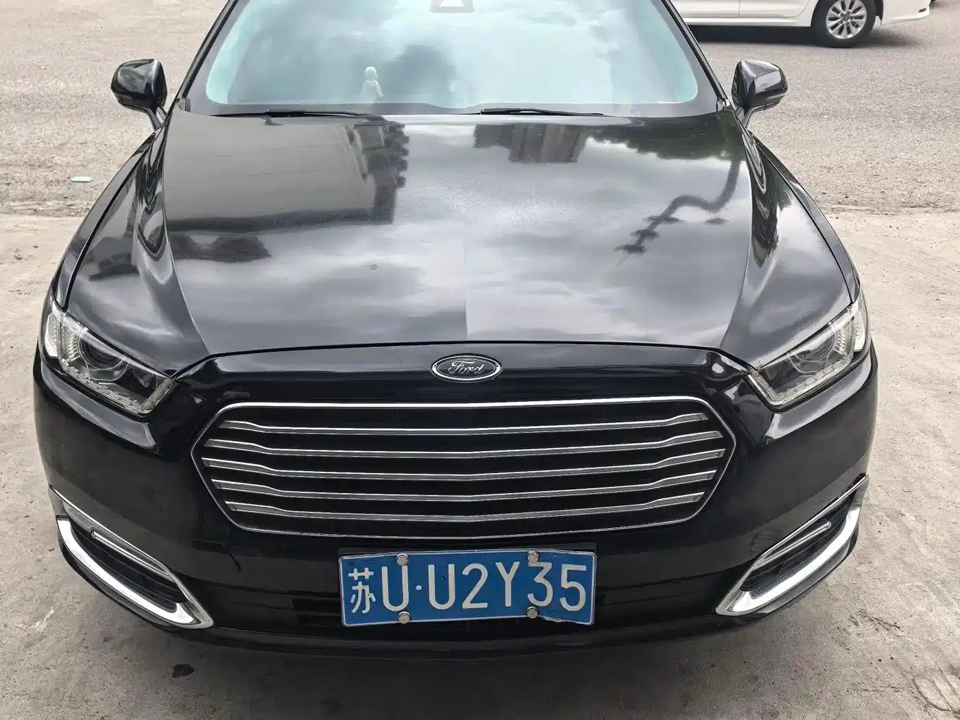 Taurus 2017 EcoBoost 245 Fashion Edition — миниатюра 1