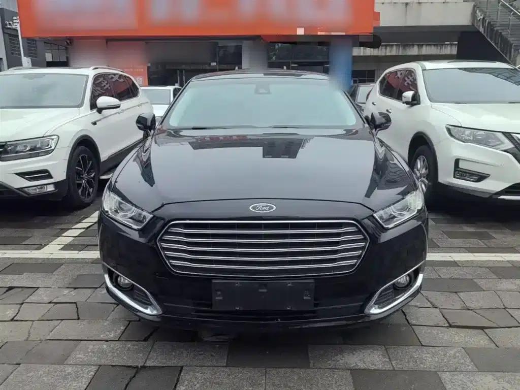 2016 Taurus EcoBoost 180 Luxury — миниатюра 3