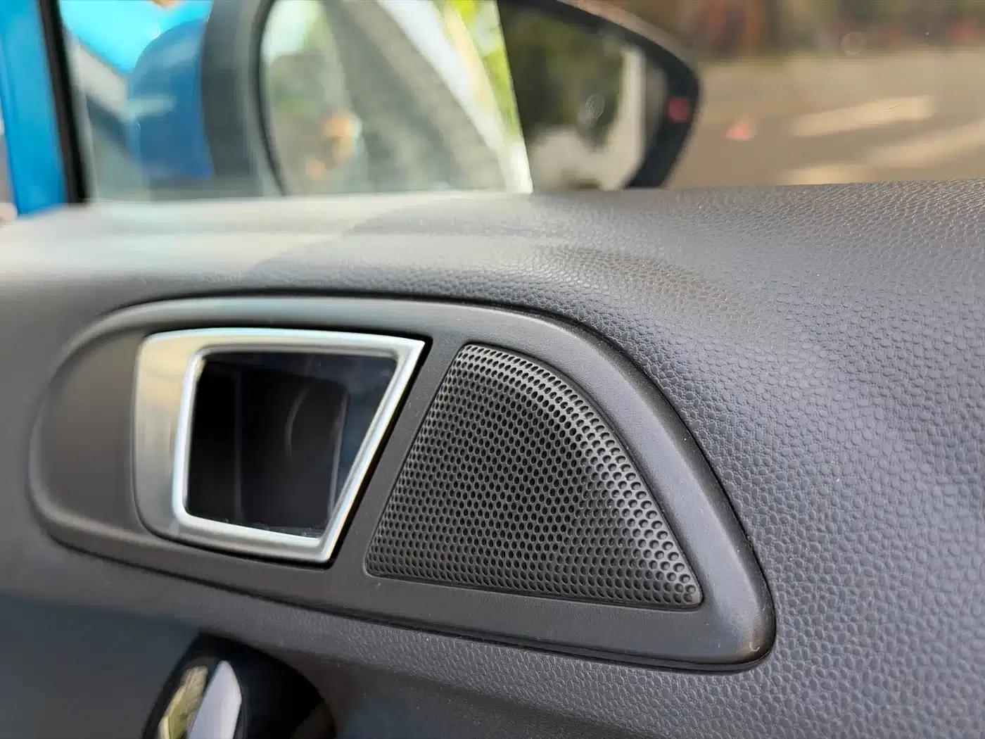 2013 Ford Fiesta Hatchback 1.5L Automatic Sport — миниатюра 19
