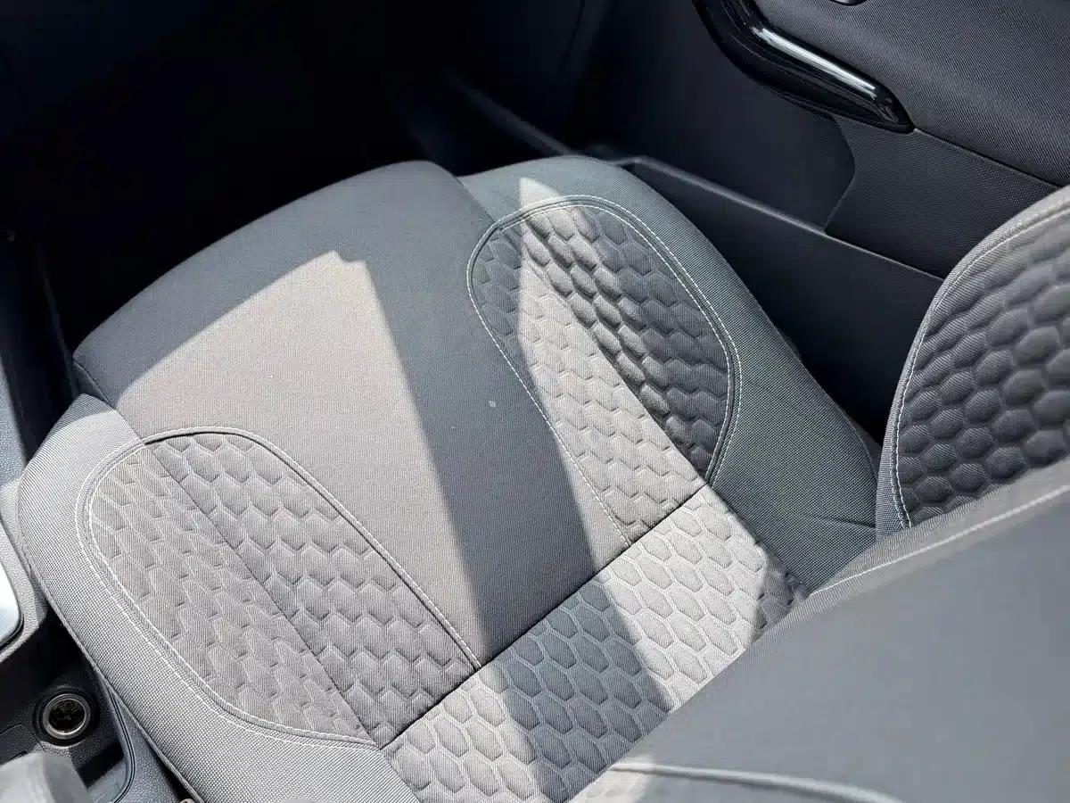 2013 Ford Fiesta Hatchback 1.5L Automatic Sport — миниатюра 10