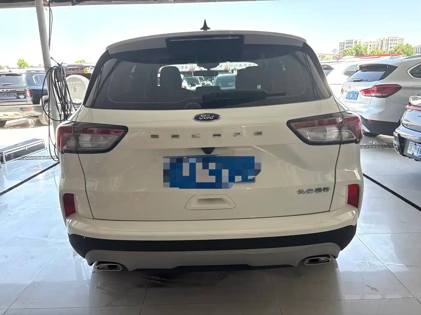 Escape 2024 EcoBoost 245 2WD Enjoy Edition — миниатюра 2