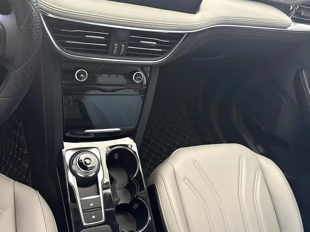 Escape 2024 EcoBoost 245 2WD Enjoy Edition — миниатюра 3