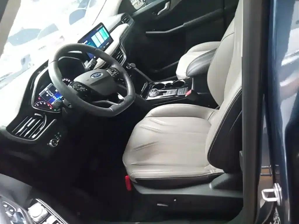 Escape 2020 EcoBoost 245 2WD Enjoy Edition — миниатюра 15