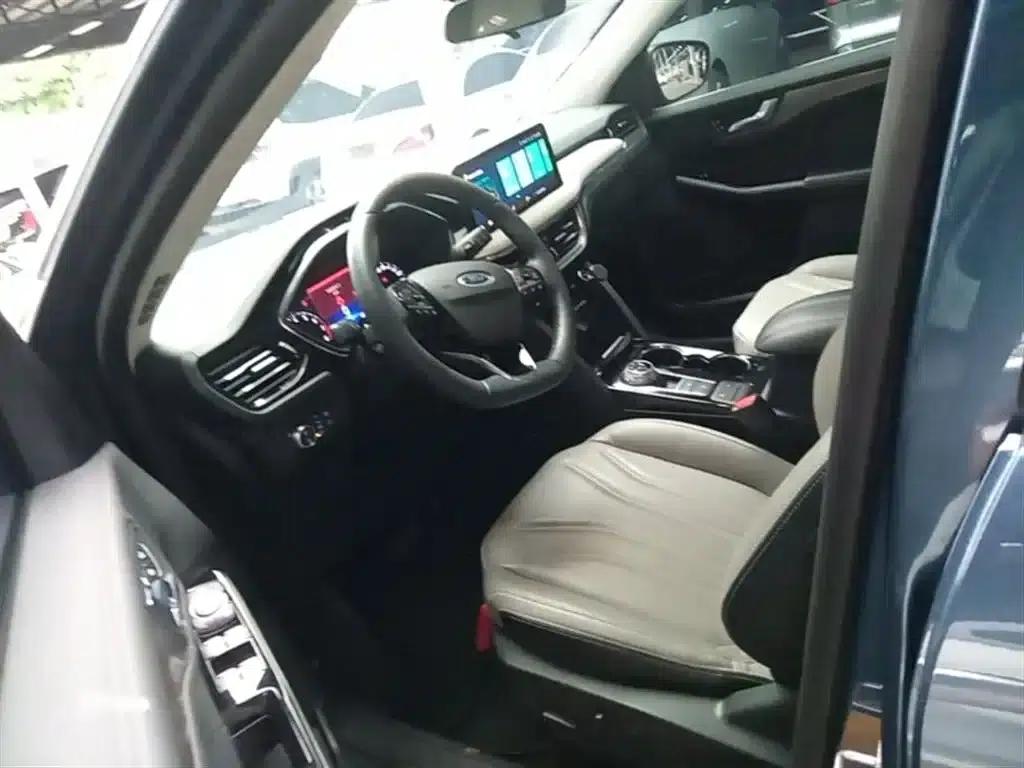 Escape 2020 EcoBoost 245 2WD Enjoy Edition — миниатюра 16