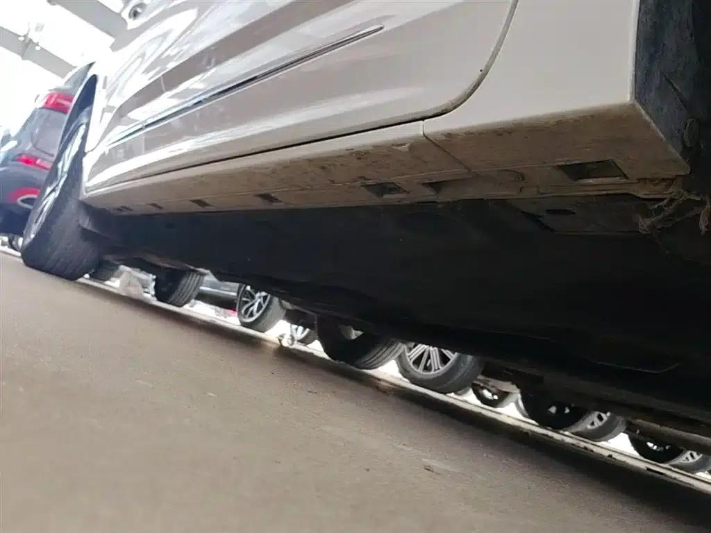 Escape 2020 EcoBoost 245 AWD Premium Edition — миниатюра 21