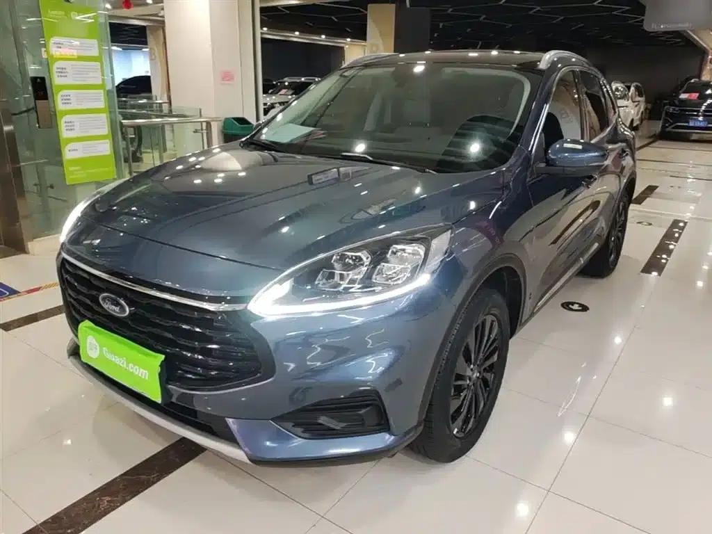 Escape 2024 EcoBoost 245 2WD Premium Edition — миниатюра 1