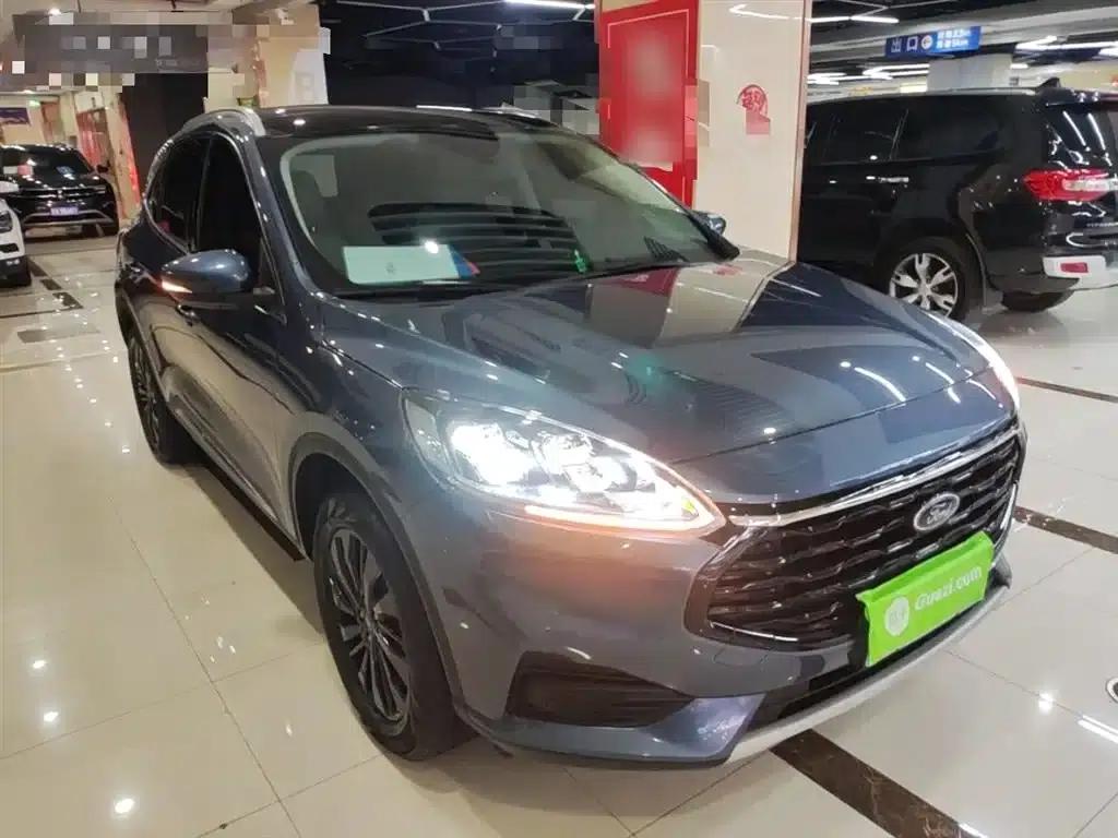 Escape 2024 EcoBoost 245 2WD Premium Edition — миниатюра 4