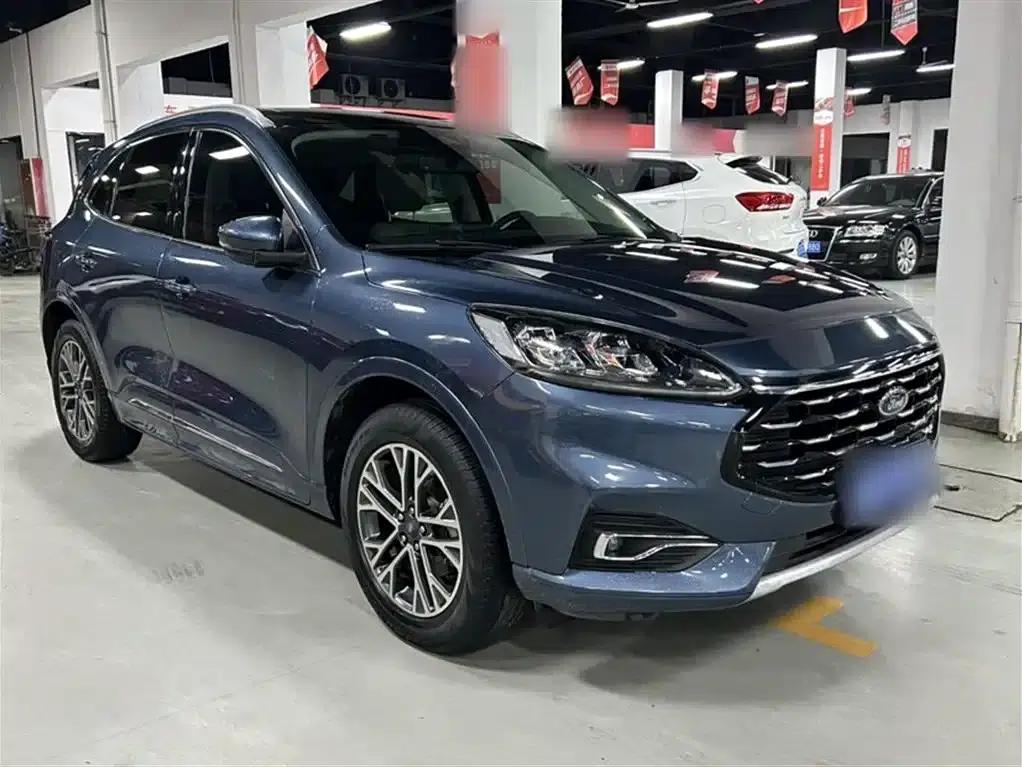 Escape 2020 EcoBoost 245 AWD Premium Edition — миниатюра 9