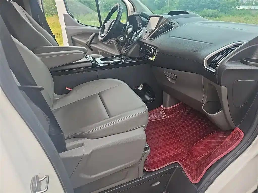 Tourneo 2020 Facelift 2.0T Automatic Elite Edition — миниатюра 15