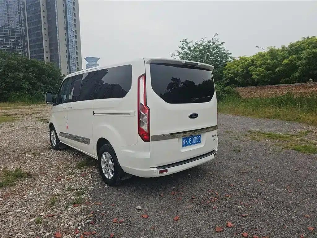 Tourneo 2020 Facelift 2.0T Automatic Elite Edition — миниатюра 10