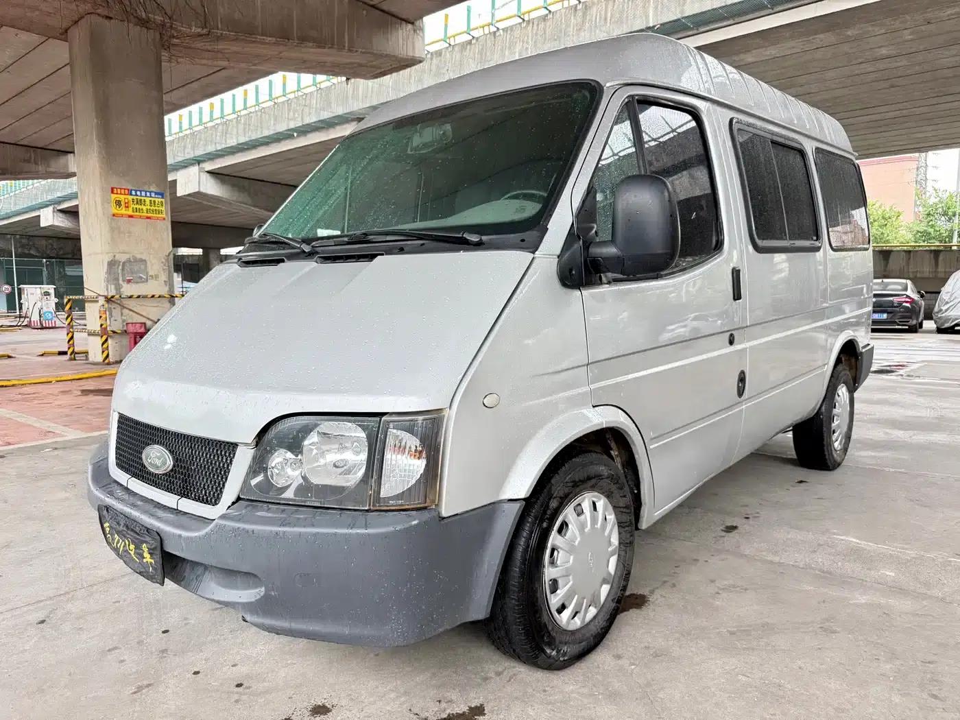 Classic Ford Transit 2016 2.8T Diesel Short Wheelbase 6-Seat Mid-Roof Multi-Purpose Vehicle JX493ZLQ4 — миниатюра 1