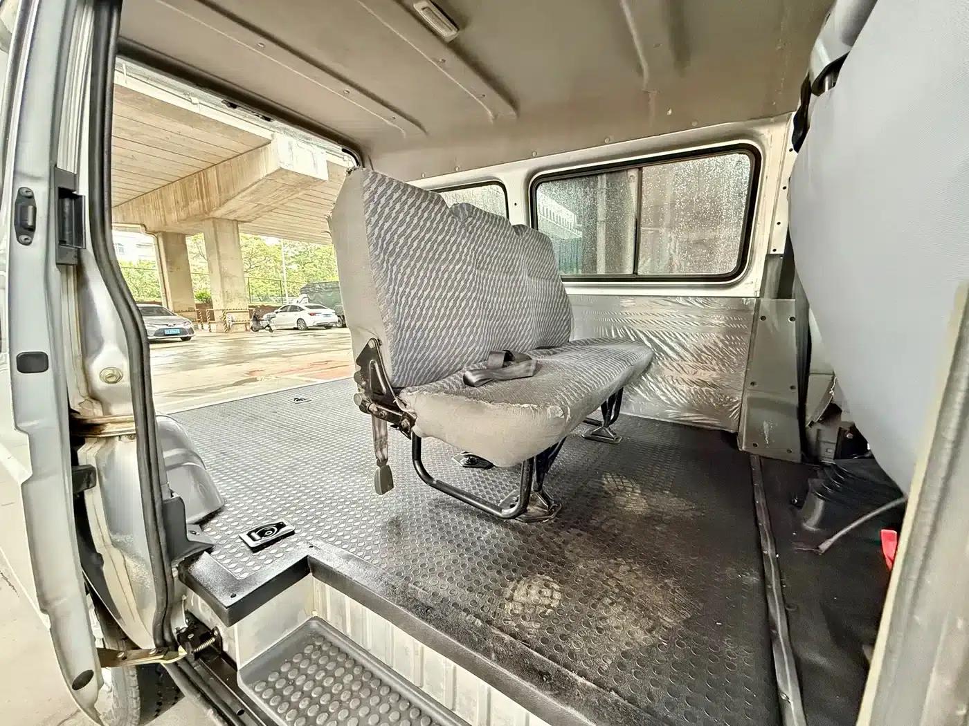 Classic Ford Transit 2016 2.8T Diesel Short Wheelbase 6-Seat Mid-Roof Multi-Purpose Vehicle JX493ZLQ4 — миниатюра 13