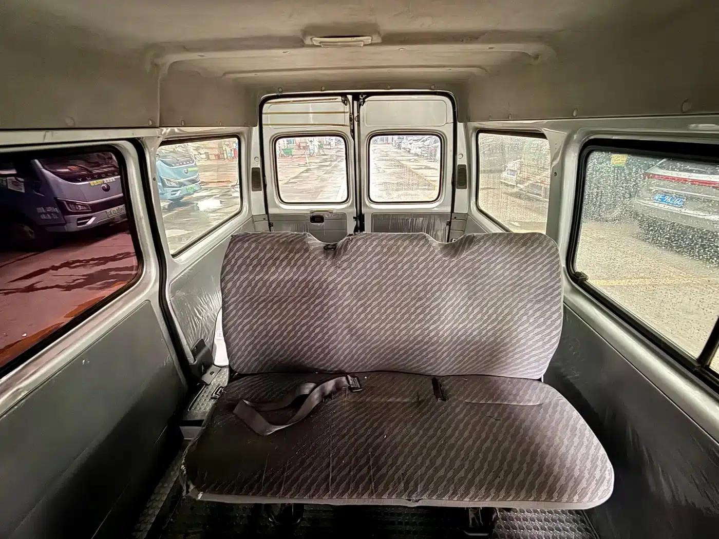 Classic Ford Transit 2016 2.8T Diesel Short Wheelbase 6-Seat Mid-Roof Multi-Purpose Vehicle JX493ZLQ4 — миниатюра 23