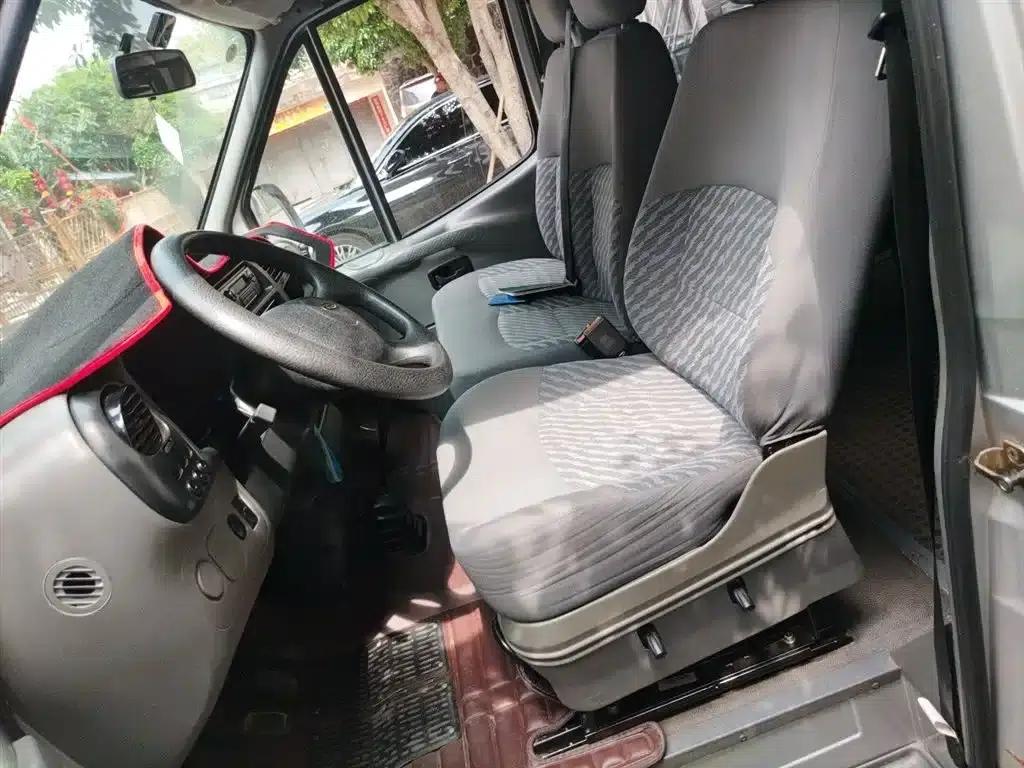 Classic Ford Transit 2013 2.8T Diesel Van, Short Wheelbase, Medium Roof, JX493ZLQ4 — миниатюра 8
