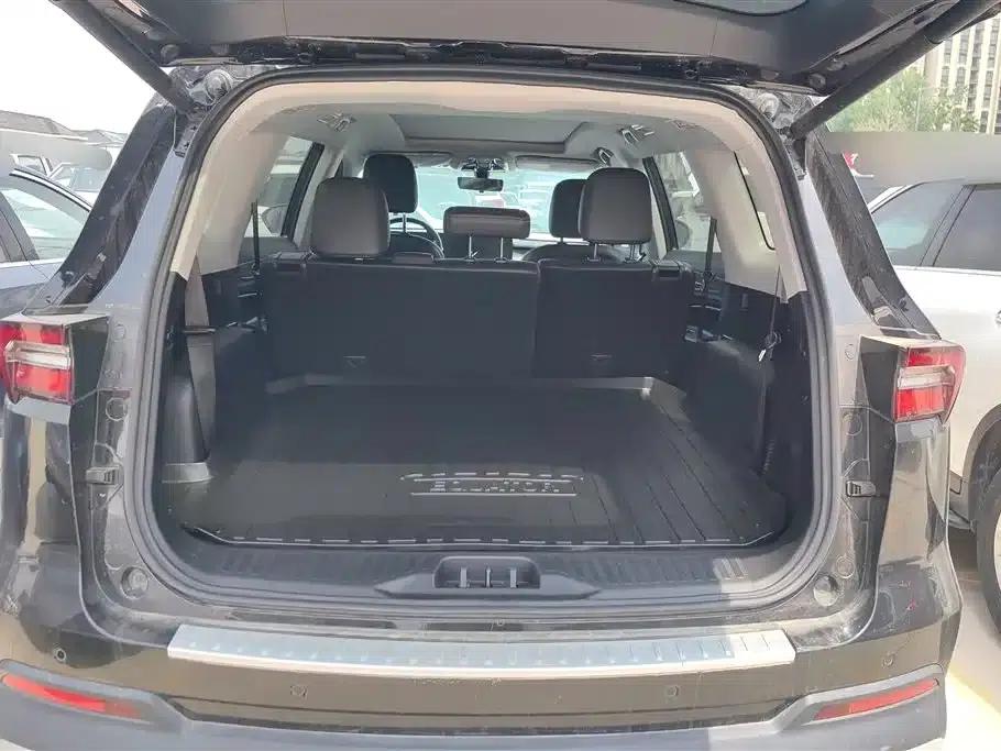 Lingyu 2023 EcoBoost 225 Platinum Edition 7-seater (2/3/2 seats) — миниатюра 4