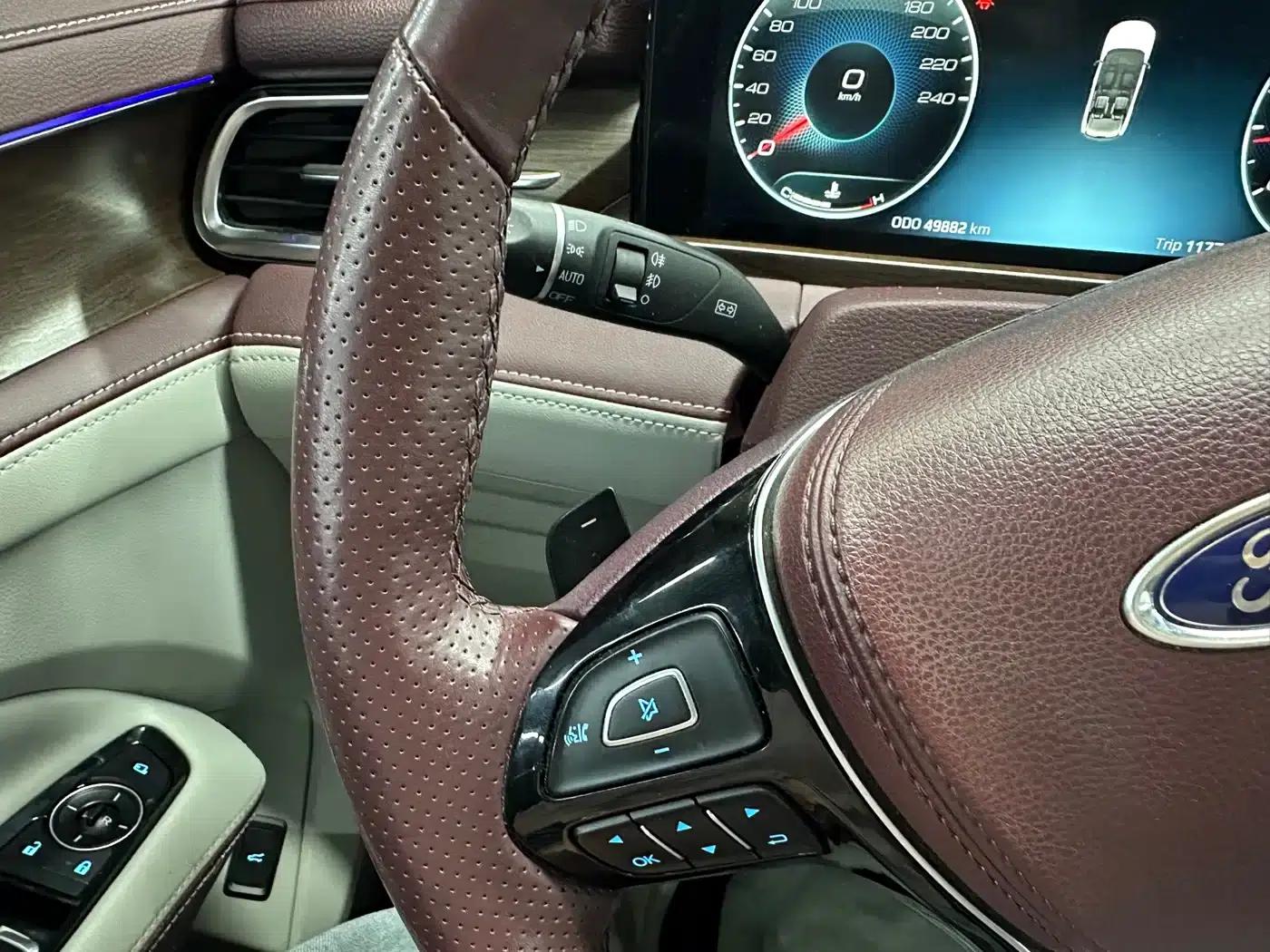 Lingyu 2021 EcoBoost 225 Premium PLUS 6-seater — миниатюра 14
