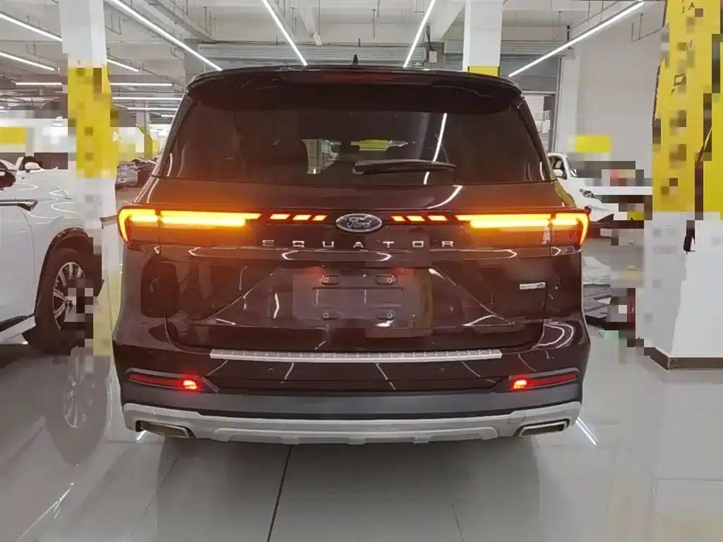 Lingyu 2021 EcoBoost 225 Platinum Edition 6-seater — миниатюра 6