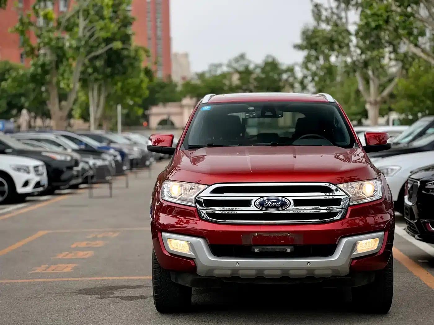 2017 Ford Everest 2.0T Gasoline Automatic 4WD Luxury Edition 5-Seater — миниатюра 2