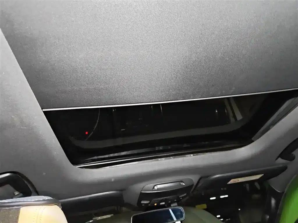 2016 Ford Everest 2.0T Gasoline Automatic 4WD Flagship Edition — миниатюра 9