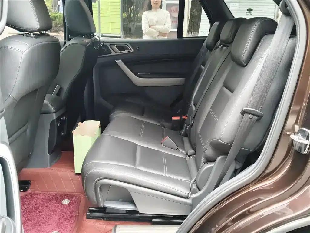 2017 Ford Everest 2.0T Gasoline Automatic 4WD Luxury 7-Seater — миниатюра 15