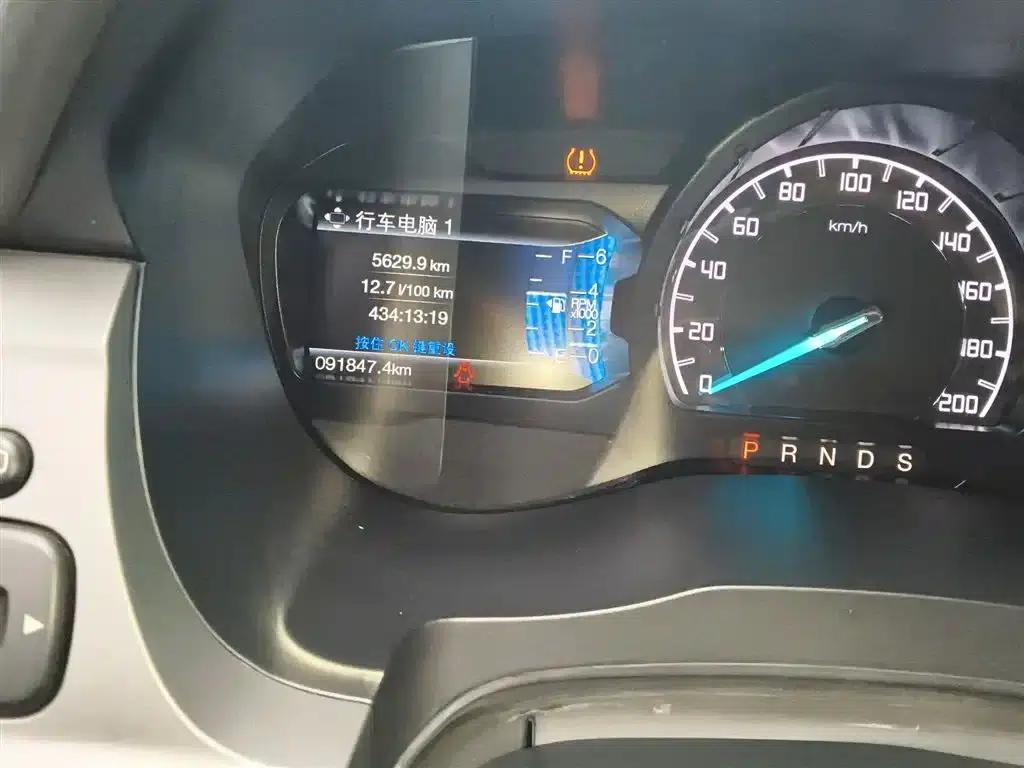 2017 Ford Everest 2.0T Gasoline Automatic 4WD Luxury 7-Seater — миниатюра 5