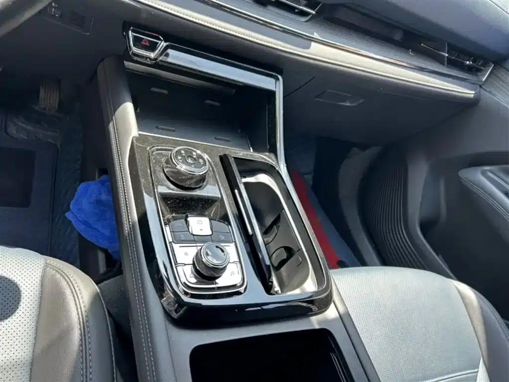 2023 EcoBoost 170 Premium Model — миниатюра 20