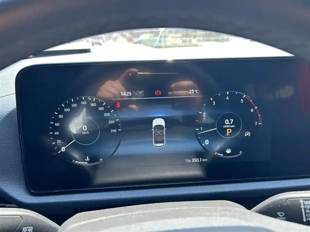 2023 EcoBoost 170 Premium Model — миниатюра 6